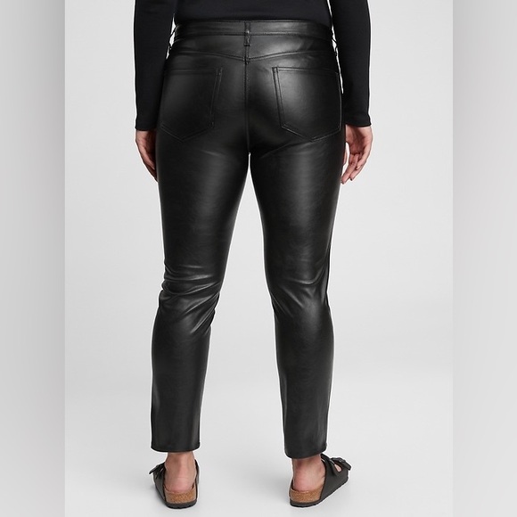 GAP Leather Straight Jeans 90s style - Picture 2 of 8